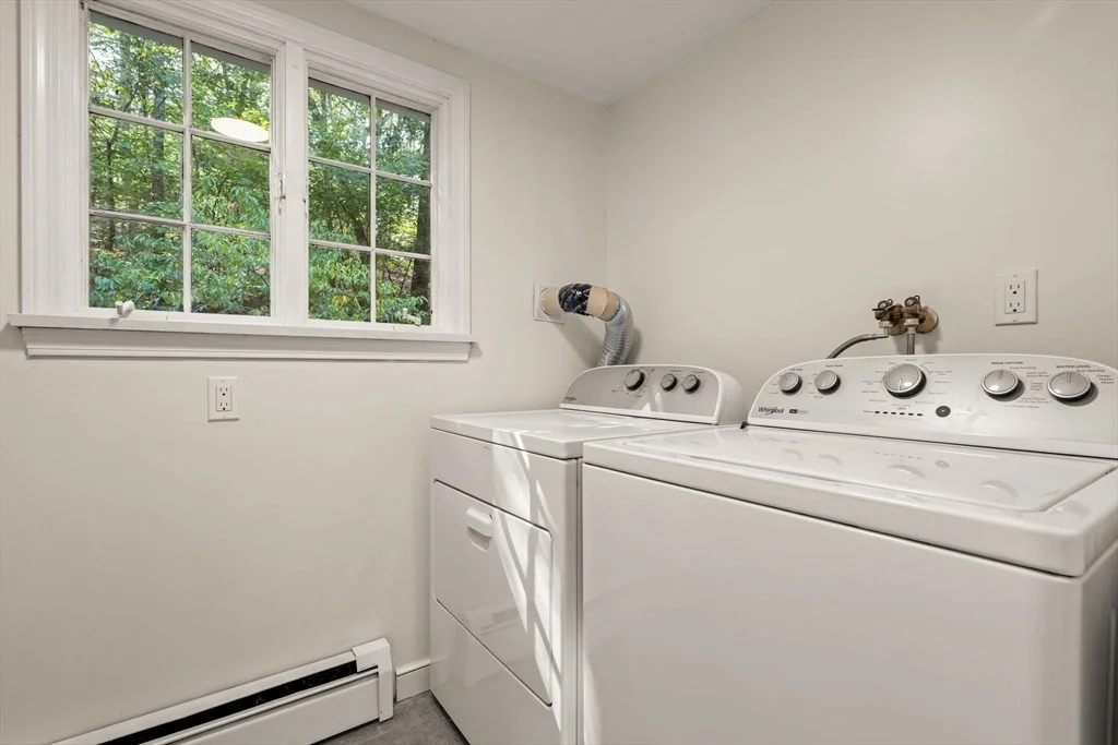 Photo of 123 Dutton Rd