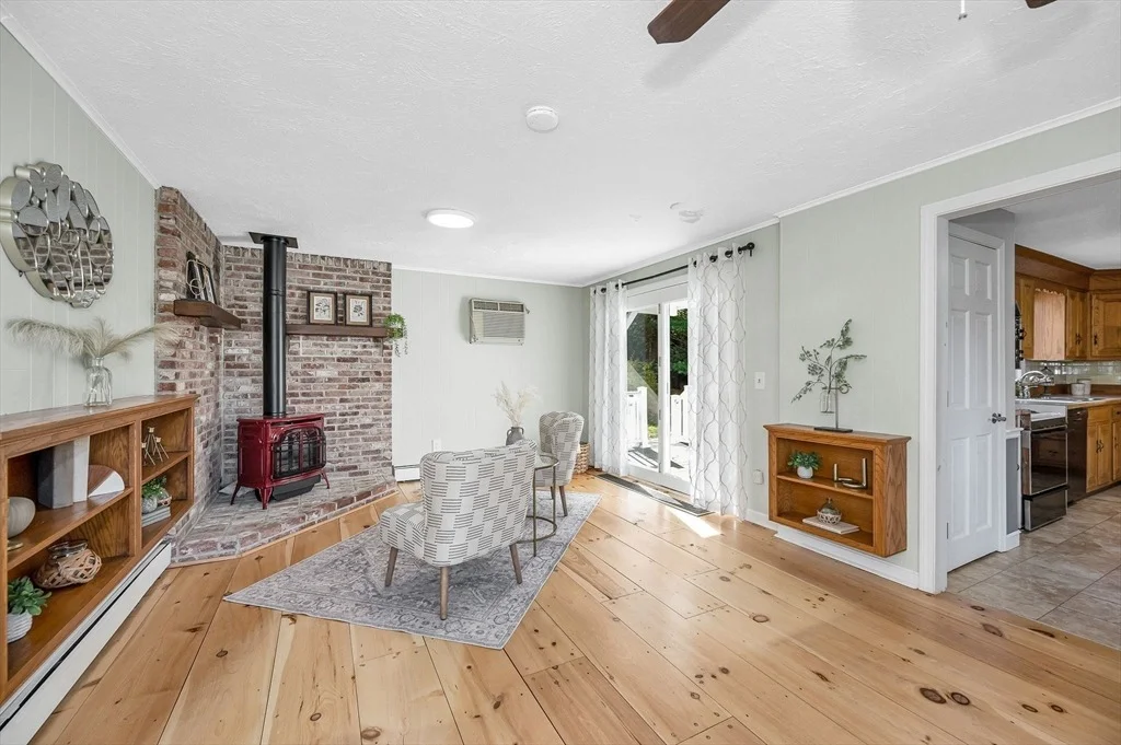 Photo of 37 Berkeley Dr