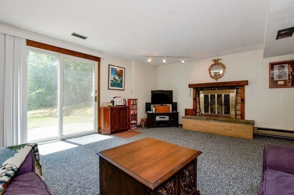Photo of 47 Walnut Plain Rd