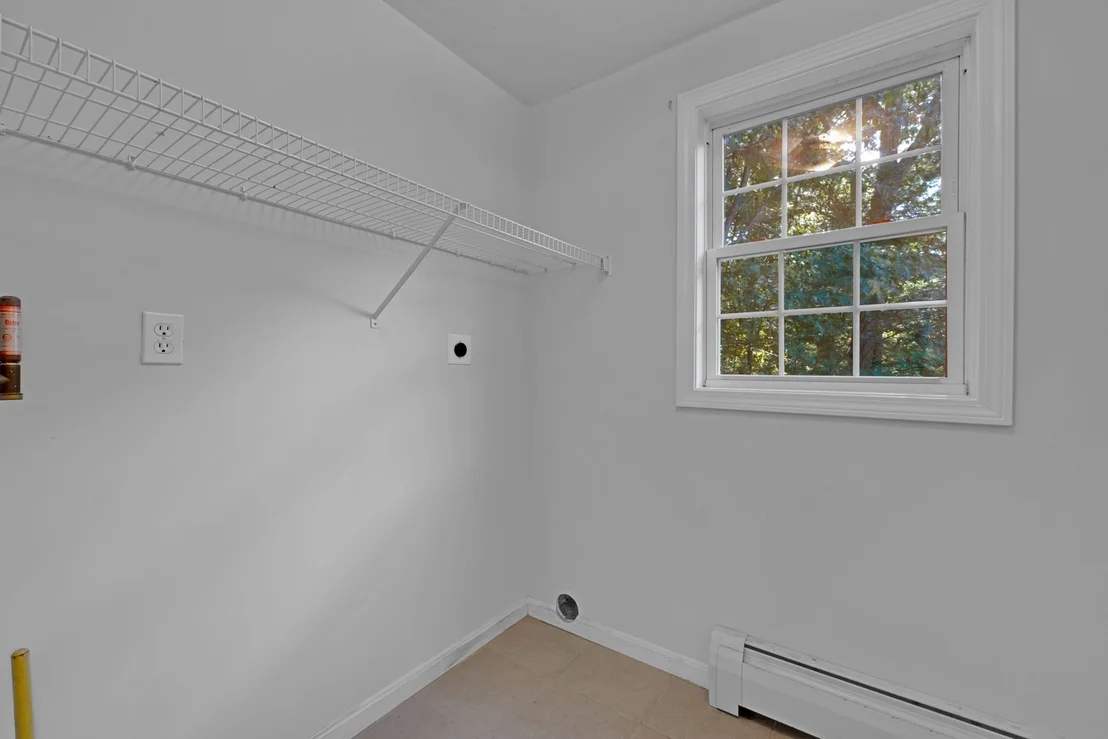 Photo of 65 Charlton Rd