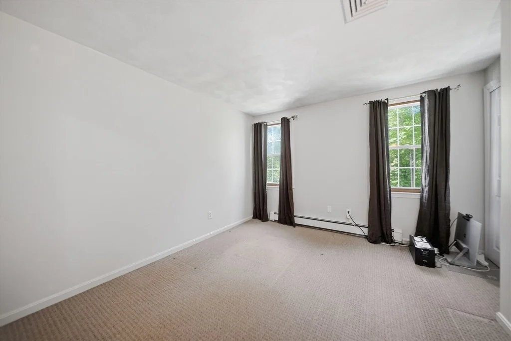 Photo of 16 Parsonage Hill Rd