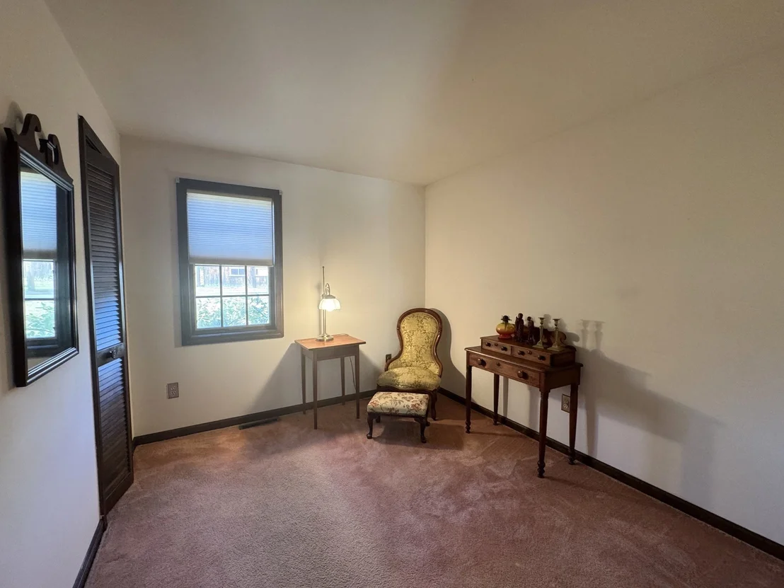 Photo of 274 Barton Road