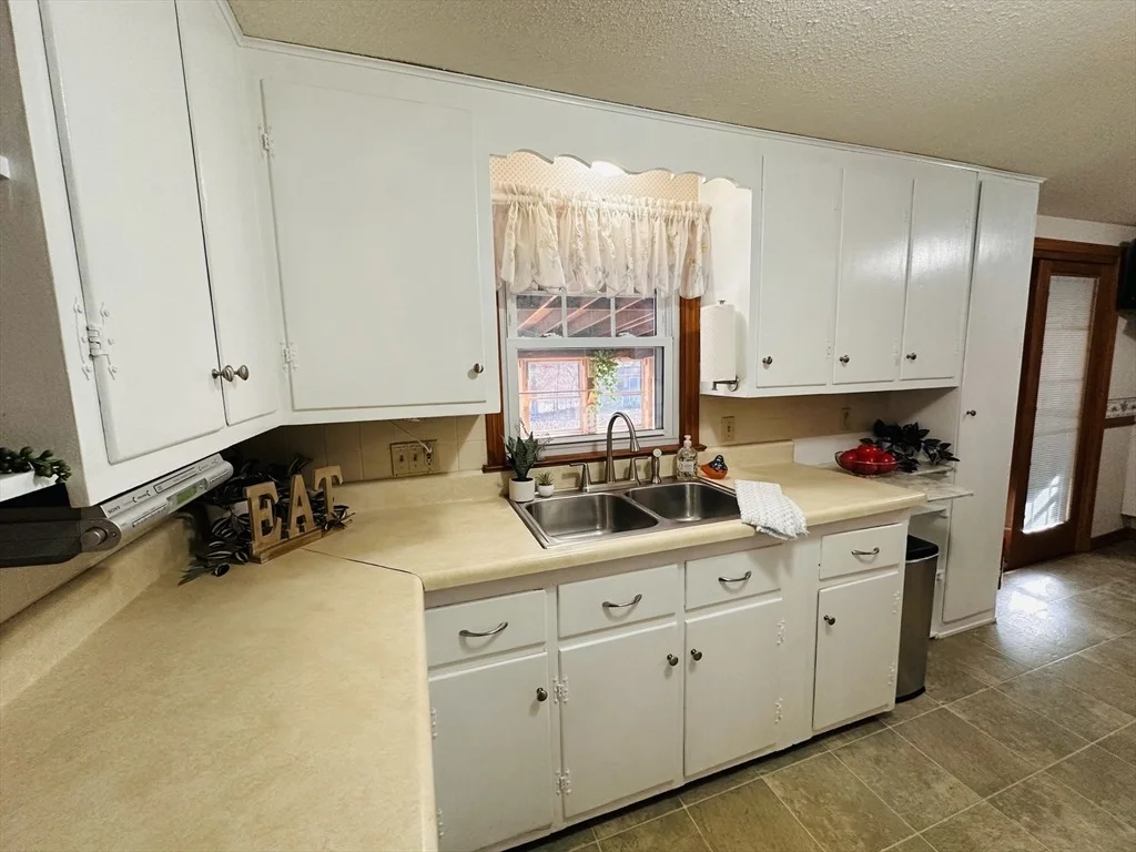 Photo of 41 Kerry Dr