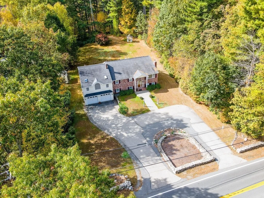 Photo of 454 Dunstable Road