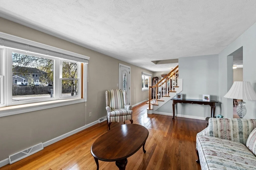 Photo of 12 Jacobs Ave