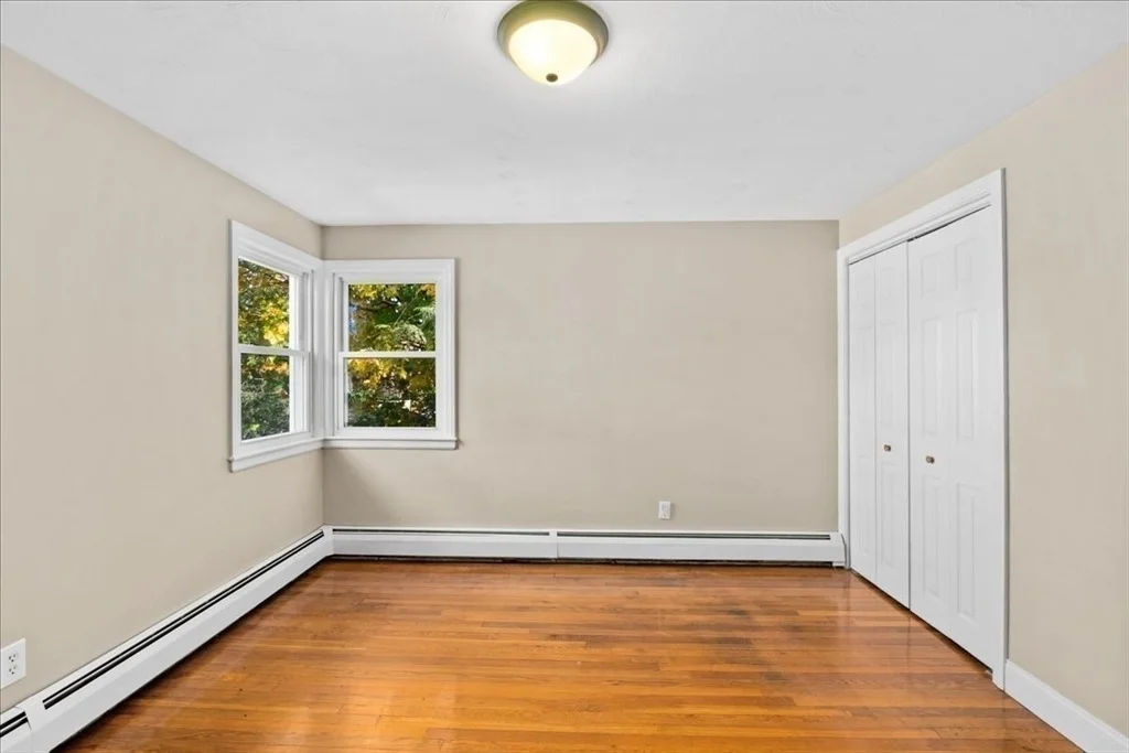 Photo of 7 Neptune Dr