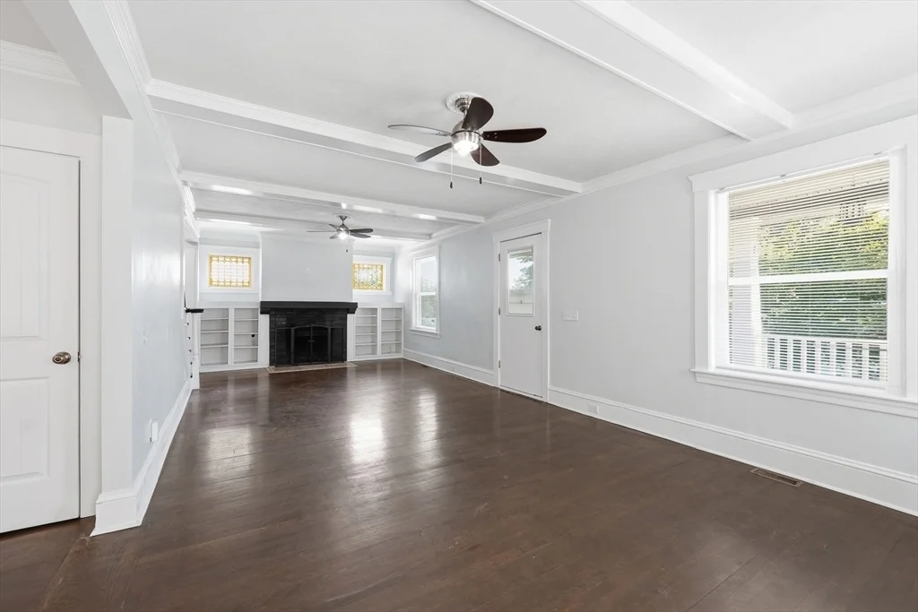 Photo of 14 Saint Elmo Rd