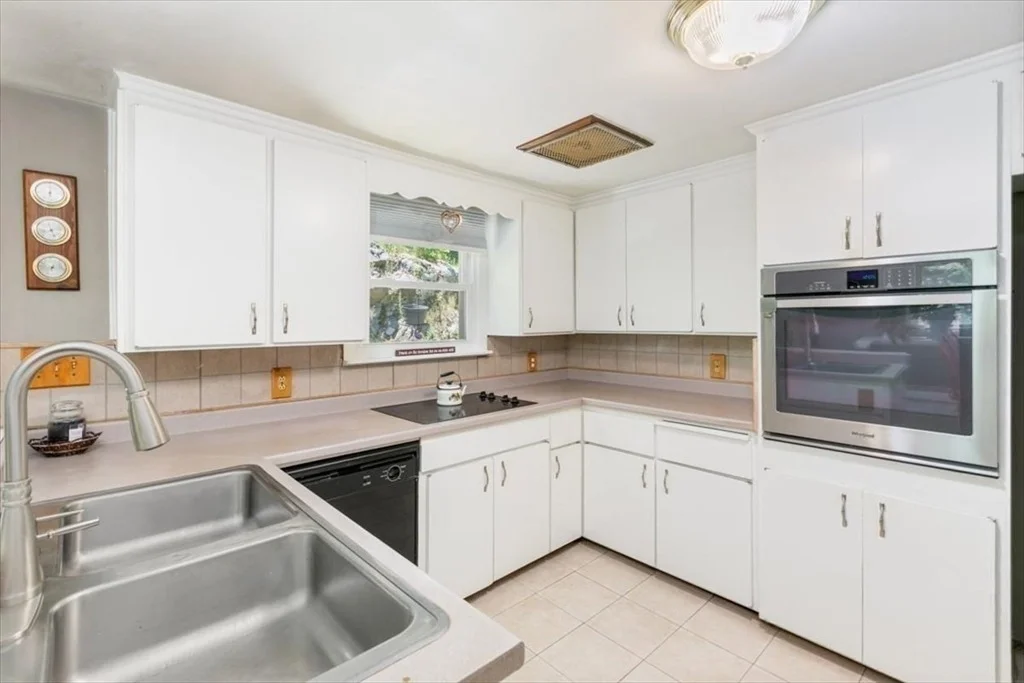 Photo of 38 Brimbal Ave