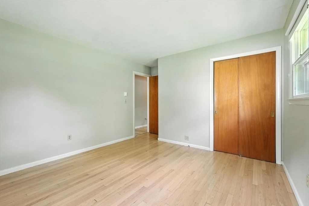 Photo of 93 Meadow Lane