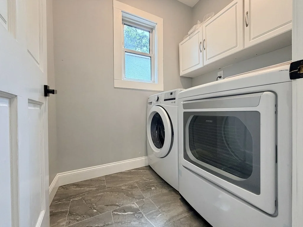 Photo of 21 Maple Street