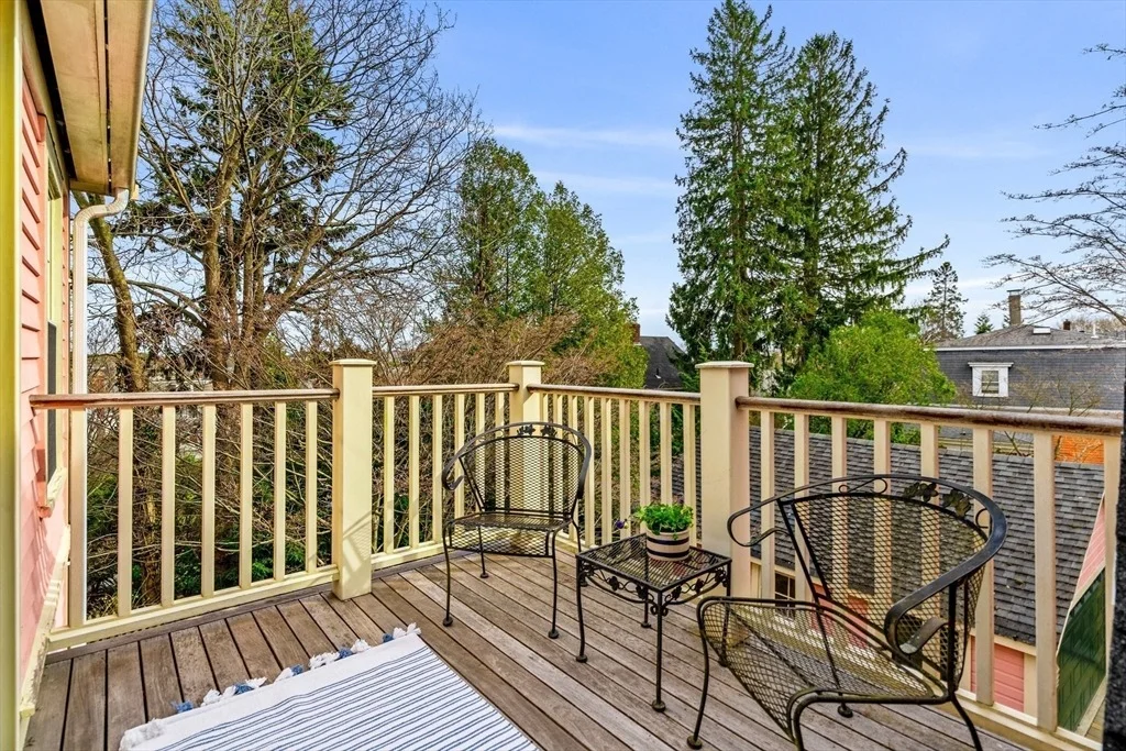 Photo of 16 Waldron Court
