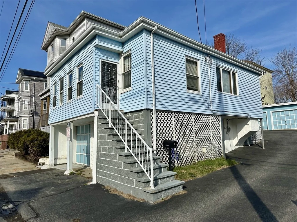Photo of 150 Crawford St