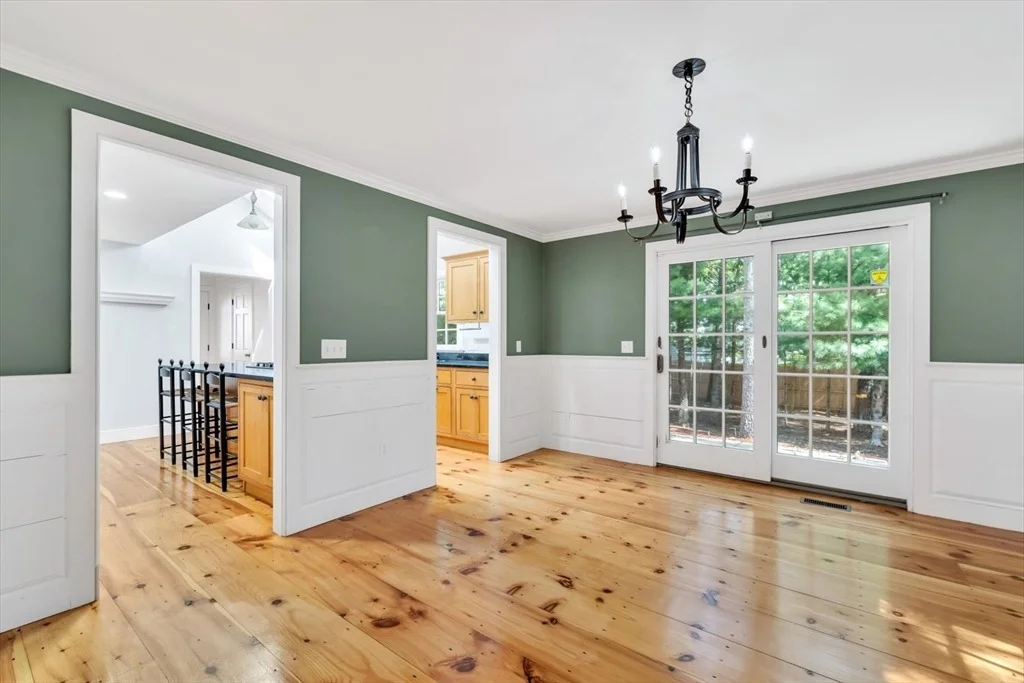 Photo of 116 West Way
