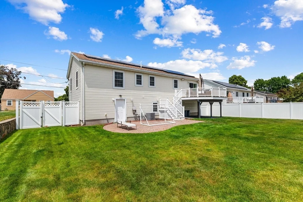 Photo of 34 Moffett Road