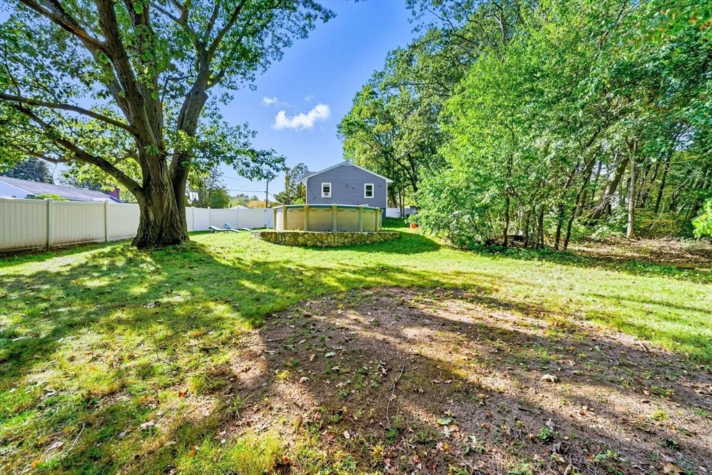 Photo of 20 Oakhill Dr