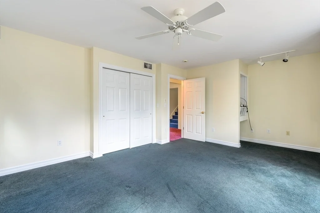 Photo of 19 Indian Pipe Ln