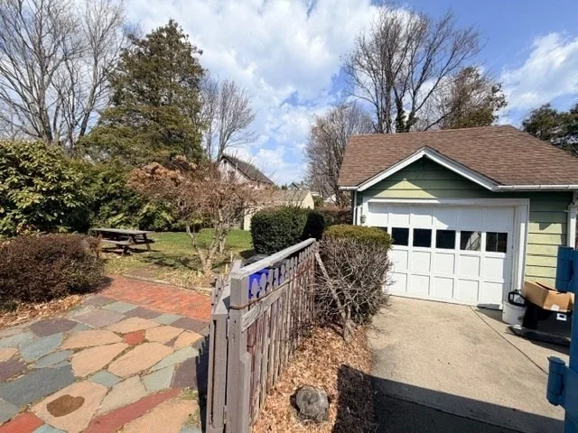 Photo of 44 Bigelow St