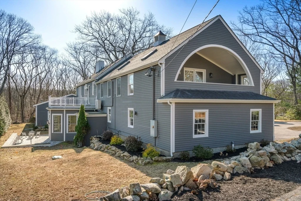 Photo of 85 Schoolmaster Ln
