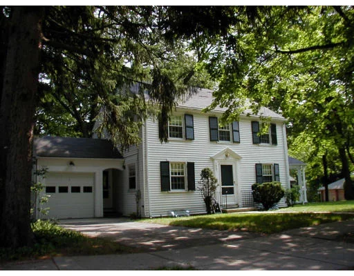 Photo of 1807 Commonwealth Avenue