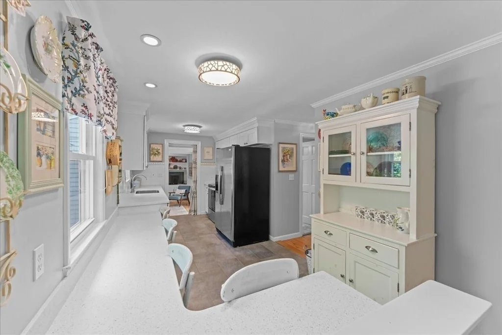 Photo of 579 Walnut St