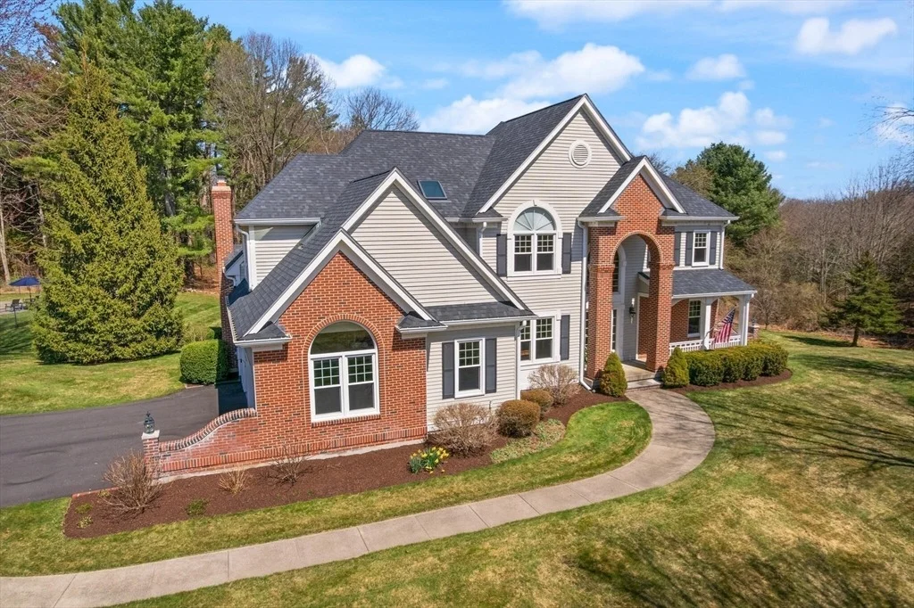 Photo of 20 Comstock Dr