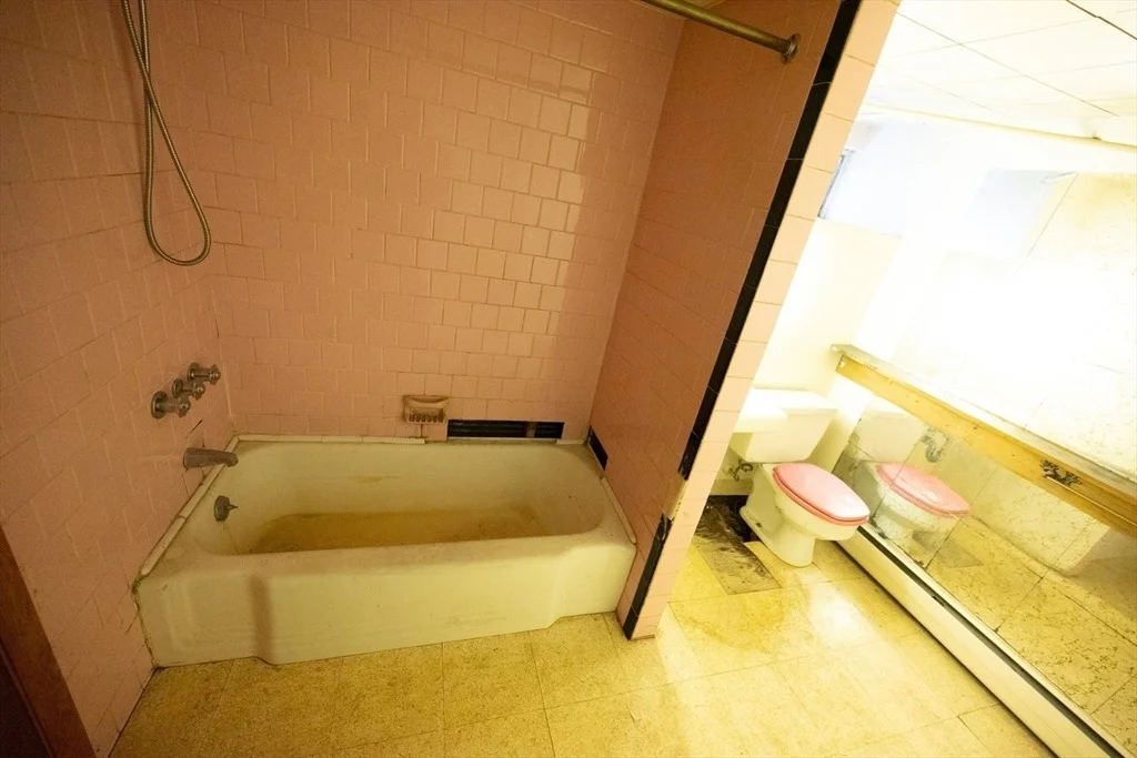 Photo of 102 Margin St