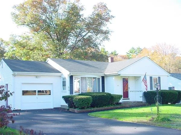 Photo of 122 Stoneybrook Rd.