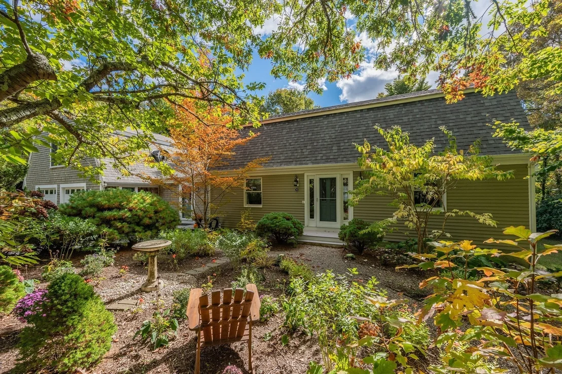 Photo of 70 Acre Hill Rd