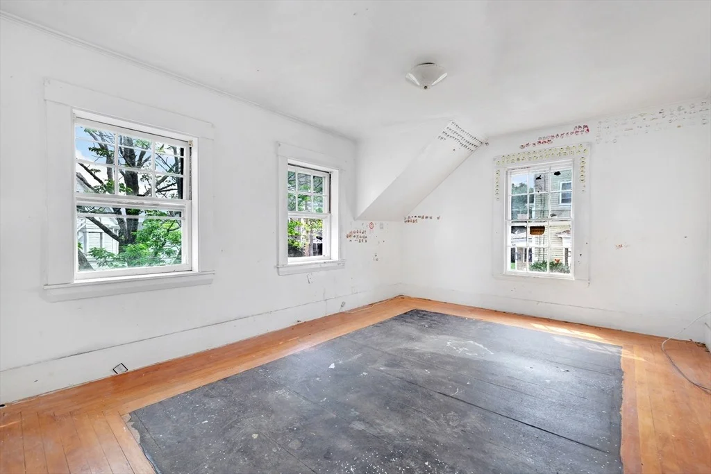 Photo of 15 Washington Sq