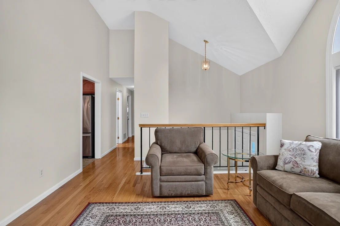 Photo of 3 Greenside Ln