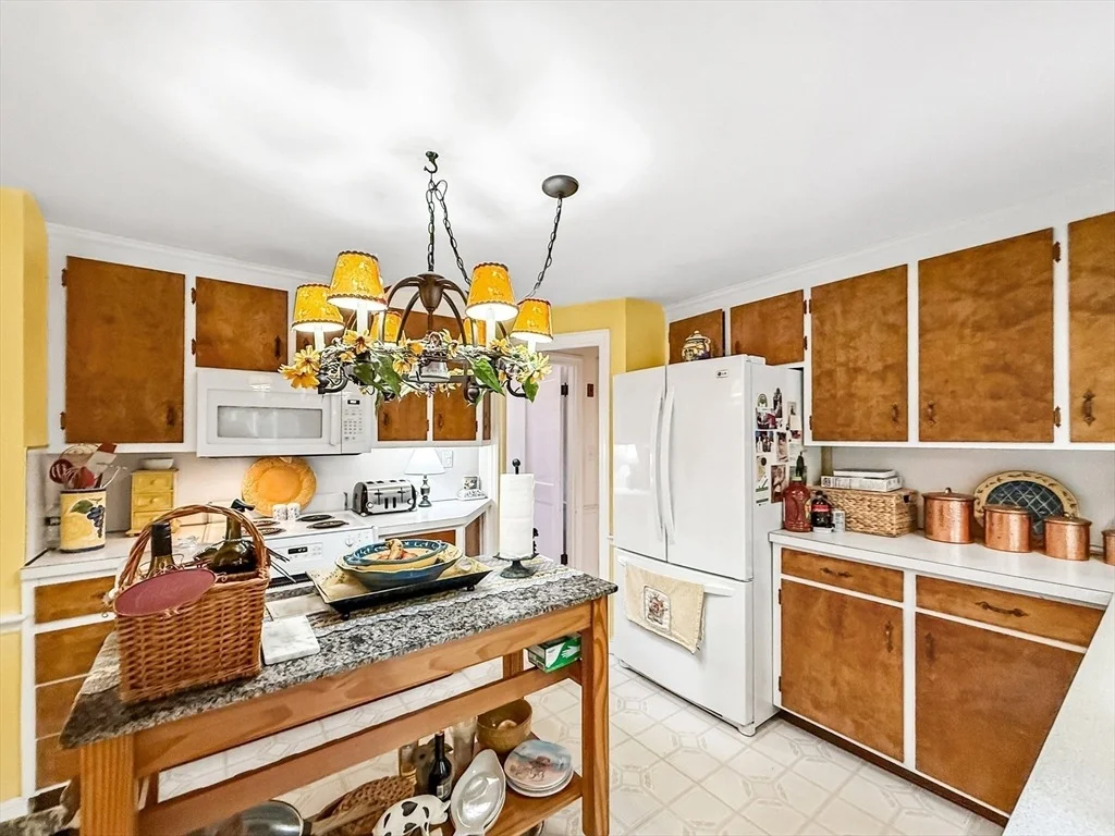 Photo of 8 Thorndike Rd