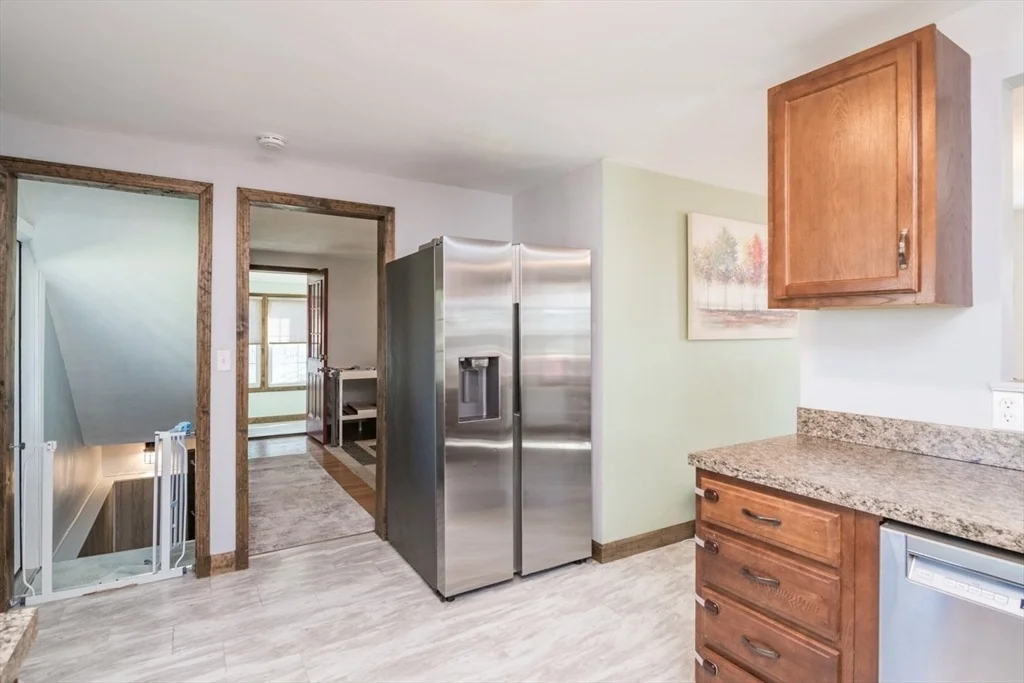 Photo of 77 Lindbergh Blvd