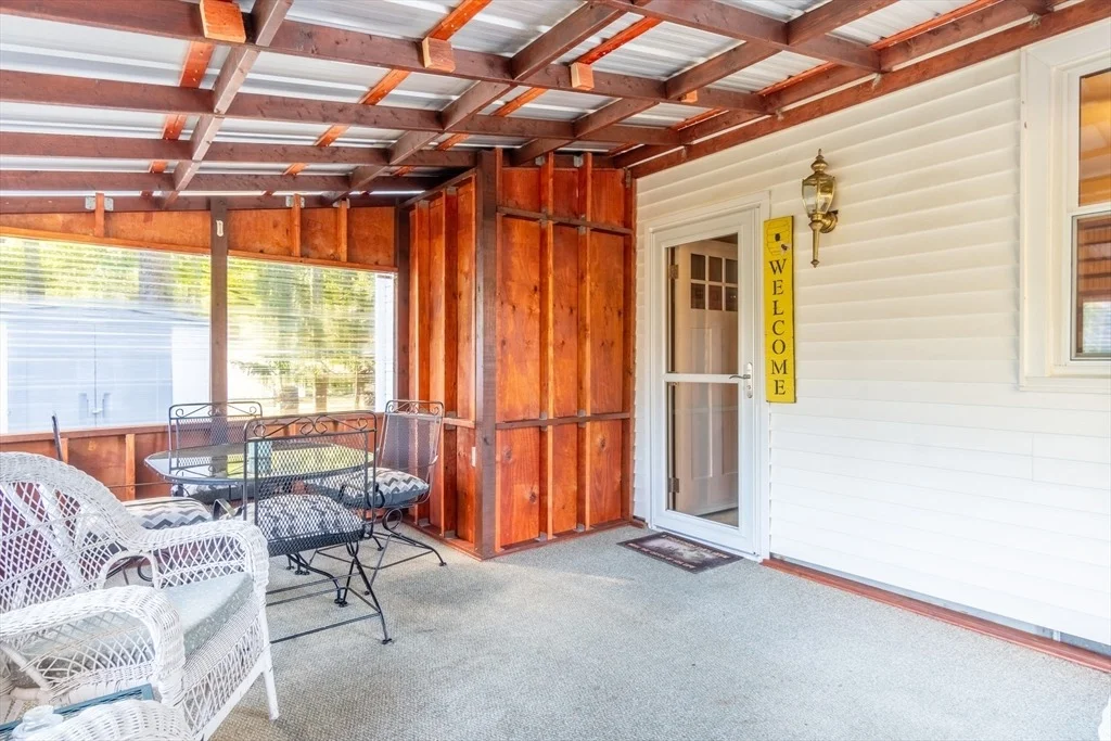 Photo of 21 Meadowlark Ln