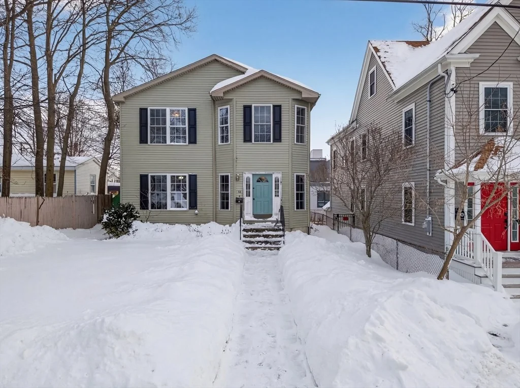 Photo of 70 Walnut St