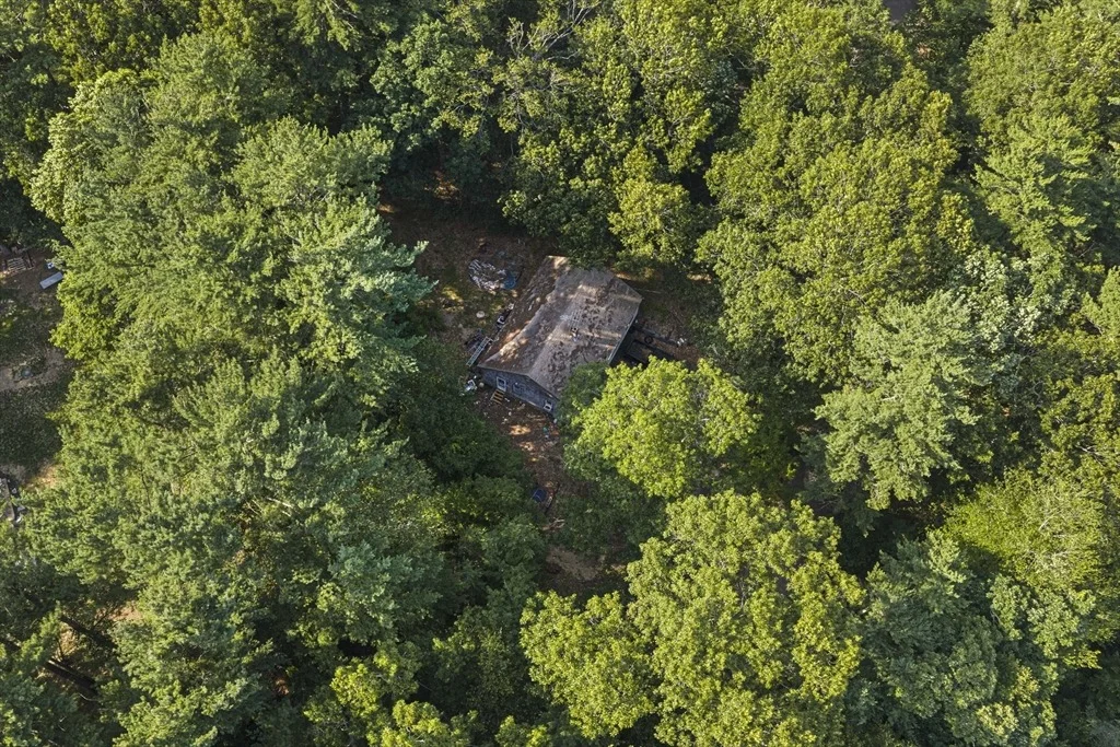 Photo of 25 Roller Coaster Rd