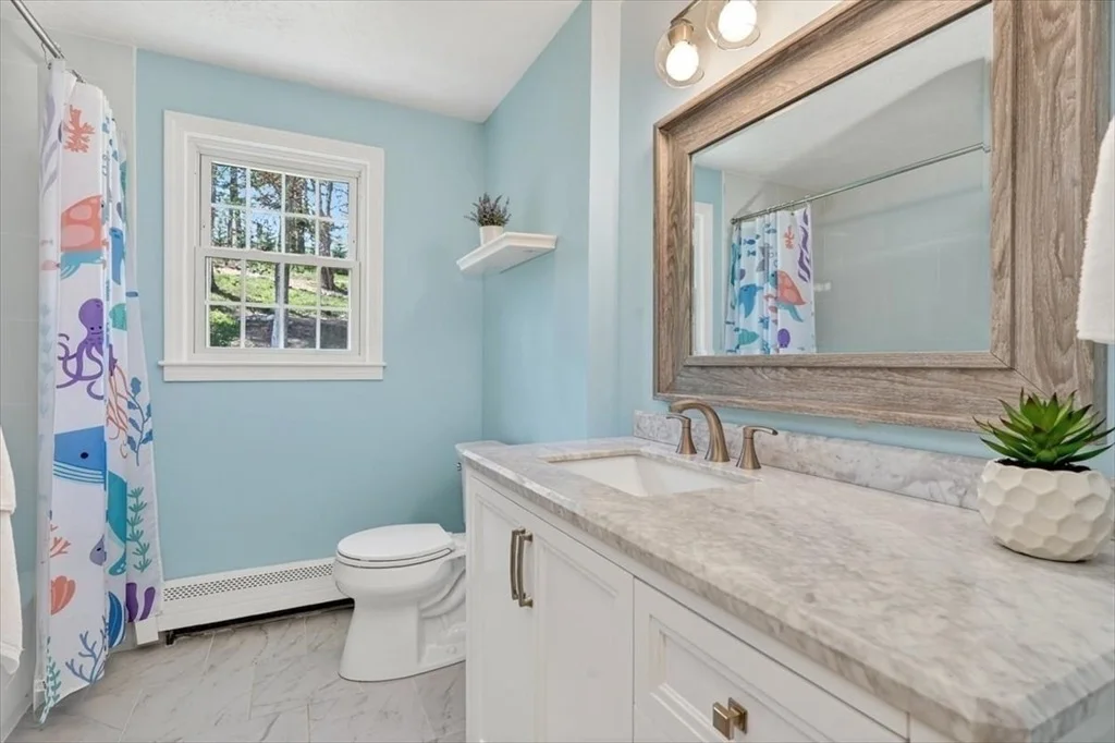 Photo of 60 Oakleaf Dr