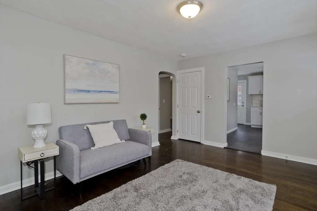 Photo of 61 Saint Jacques Ave