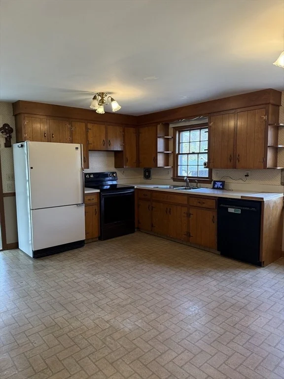 Photo of 89 Oakcrest Drive