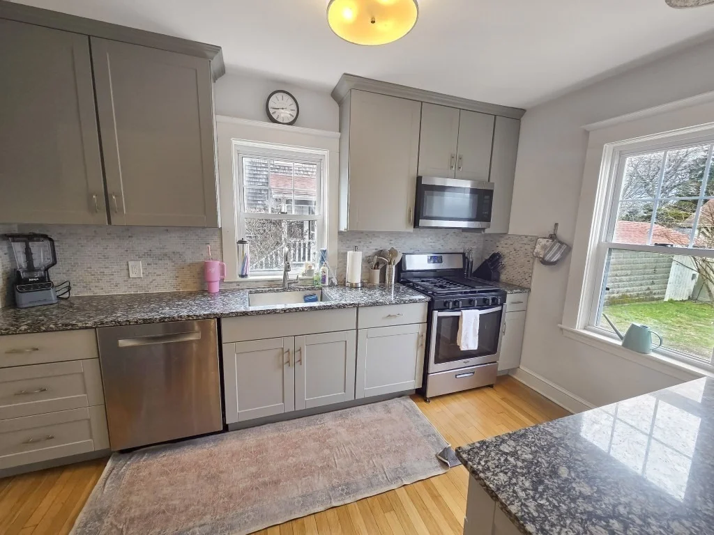 Photo of 70 Chestnut St
