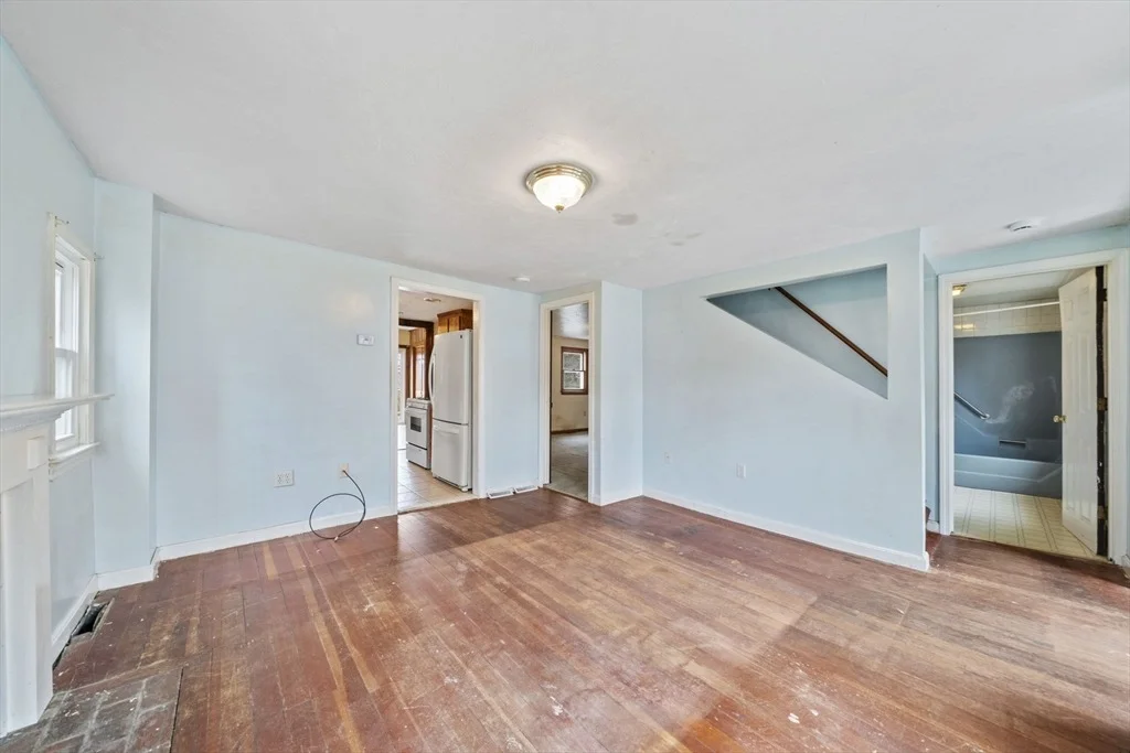 Photo of 93 Franklin St