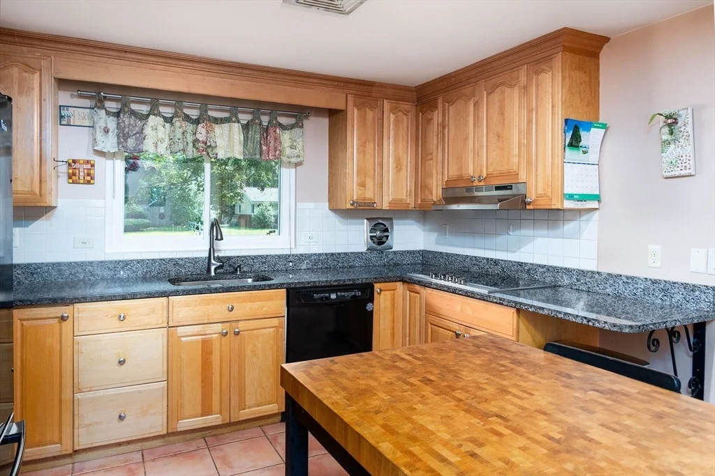Photo of 49 Barry Rd