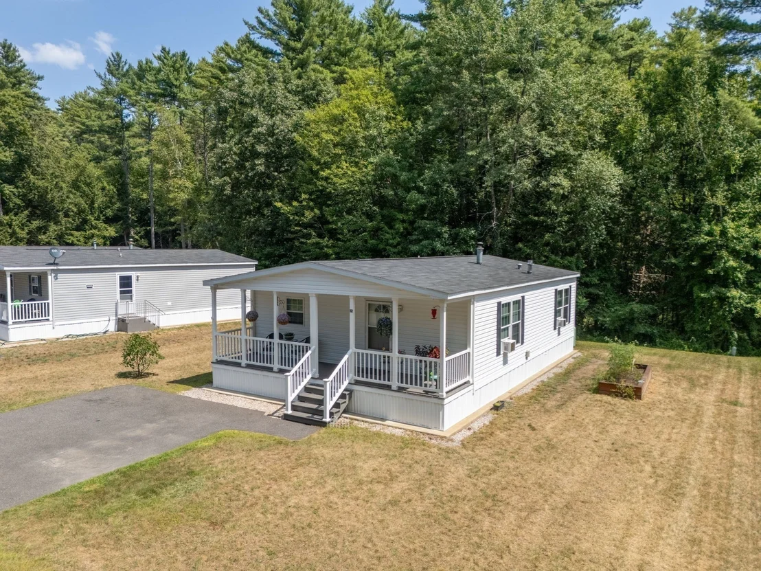 Photo of 12 Tamarack Pl