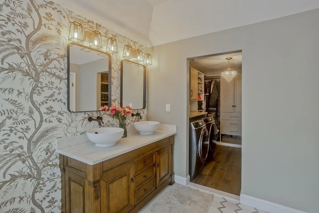 Photo of 306 Whippoorwill Dr