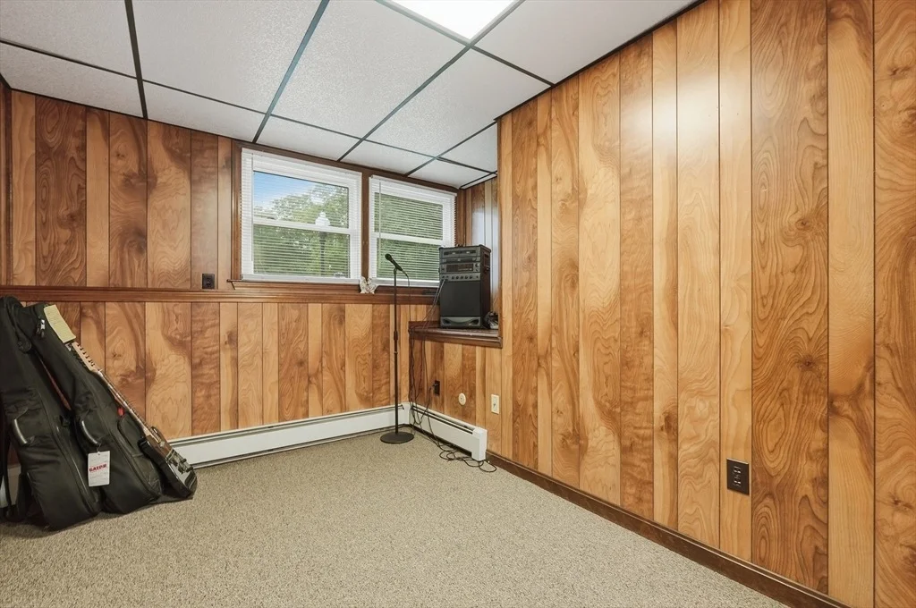 Photo of 568 Lantern Ln