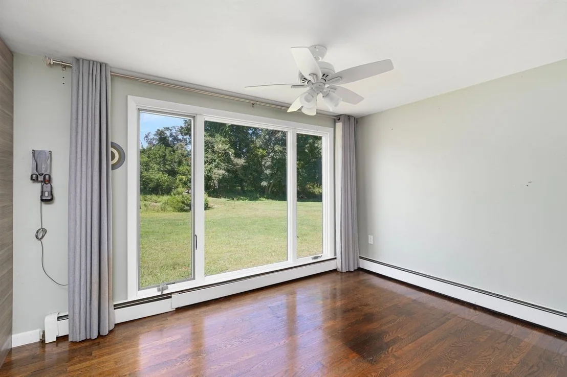 Photo of 255 251 John Dyer Road