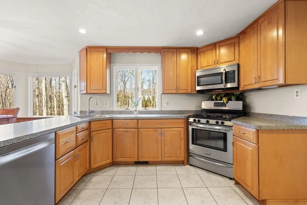 Photo of 41 Azalea Rd