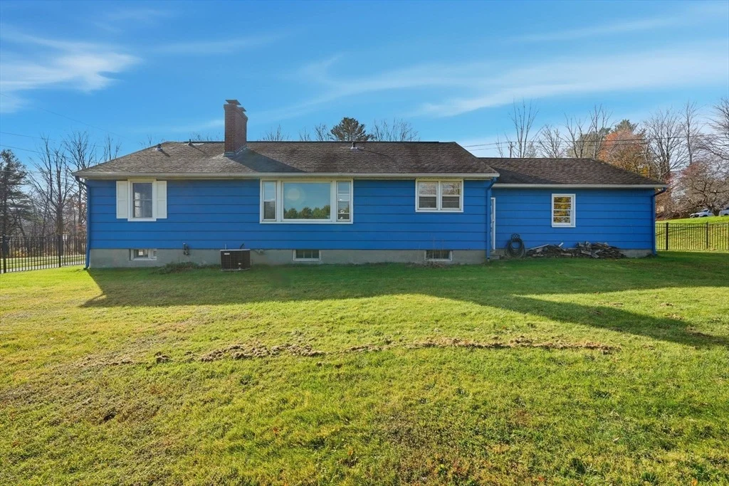 Photo of 565 Williams Street