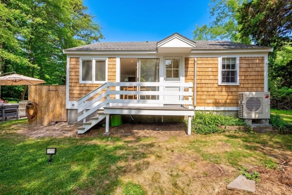 Photo of 130 Spring Ln
