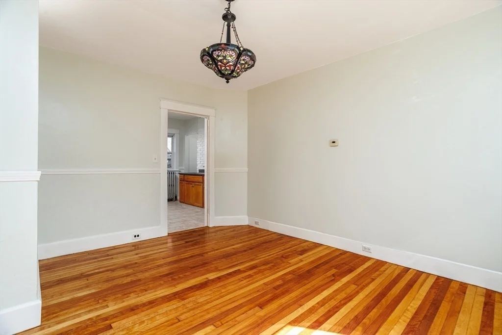 Photo of 178 Walnut St