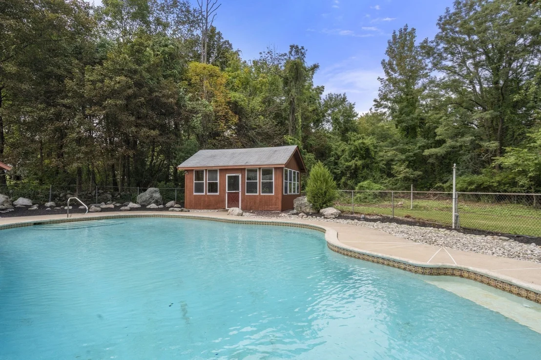 Photo of 444 Clapboardtree Street